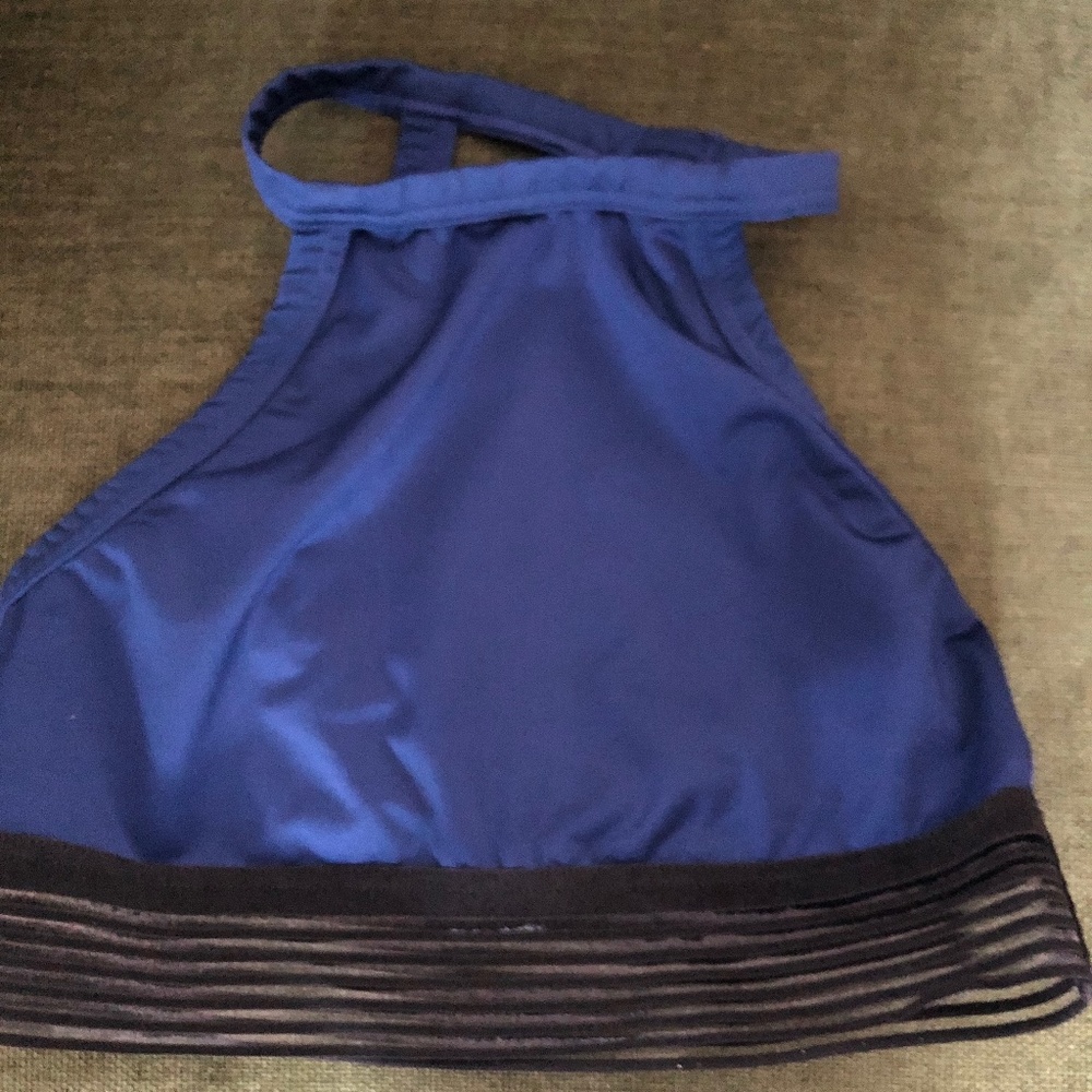 VS Sport high neck sports bra